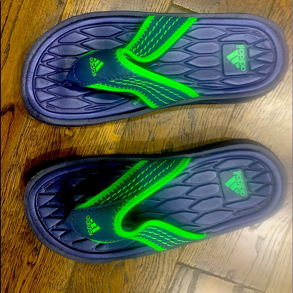 NEW Size US 3   -  BOYS SANDALS  $17
